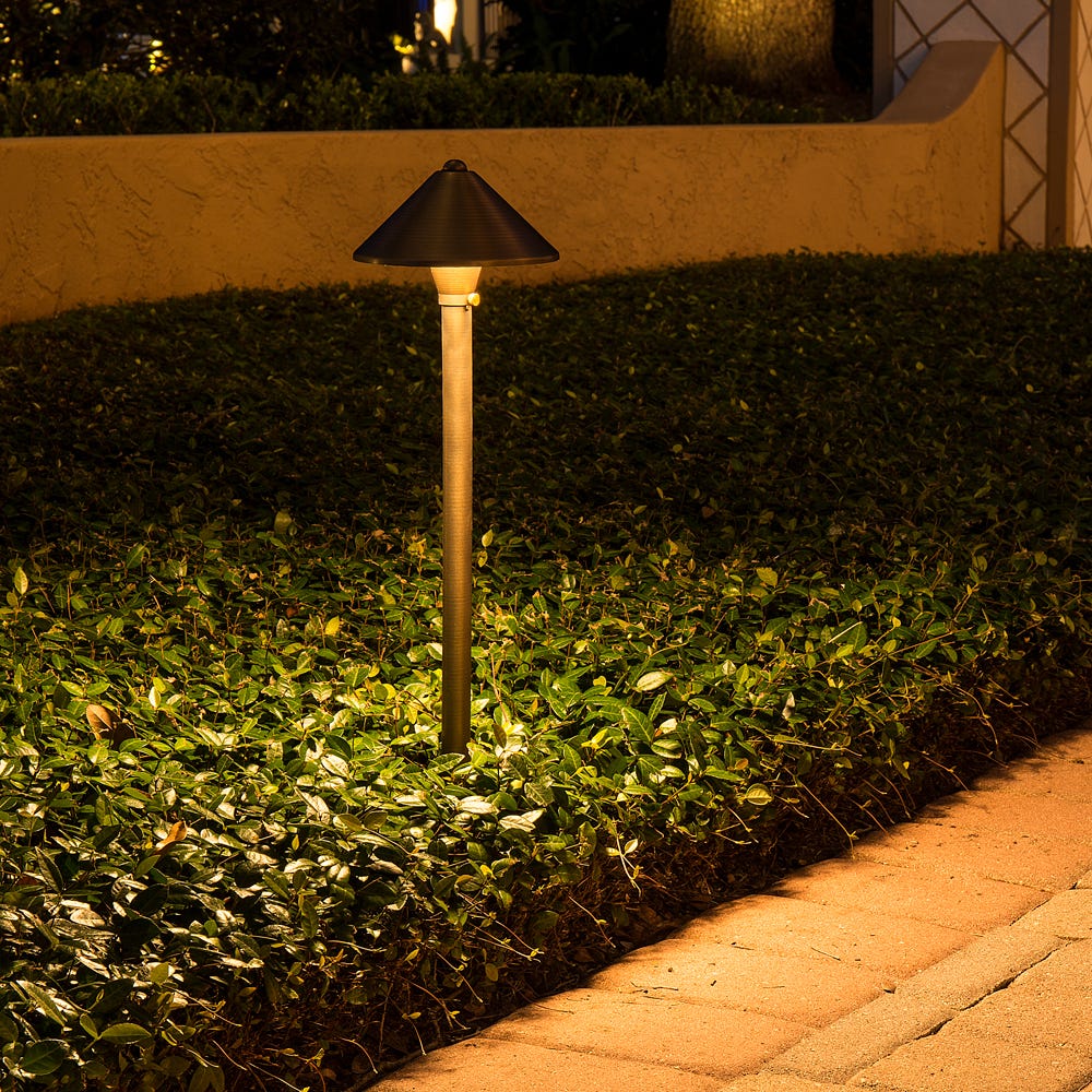 海外最新 Conehead 7 Light Lantern