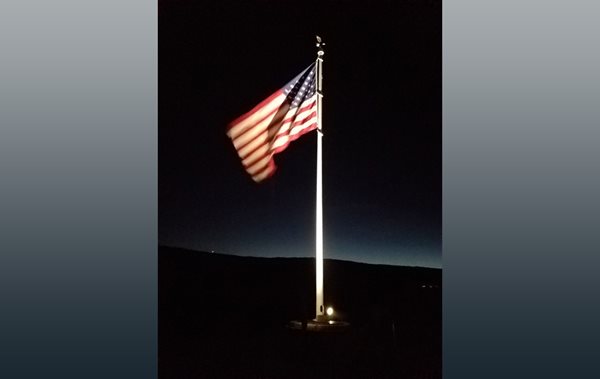 Lighting up a Flag Pole